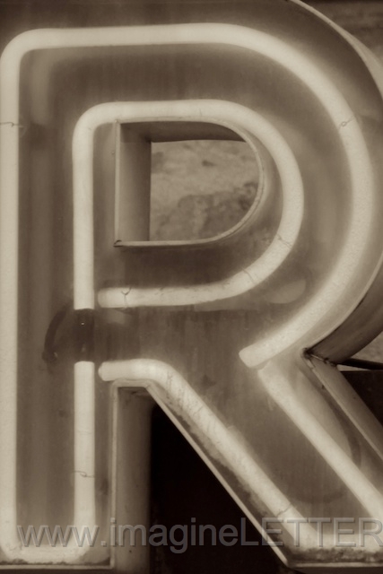 Wall_Art_Alphabet_Photography_Art_ 1933.jpg
